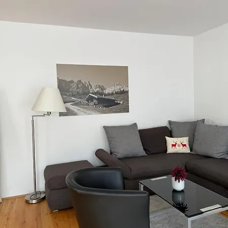 Berger Apartment *